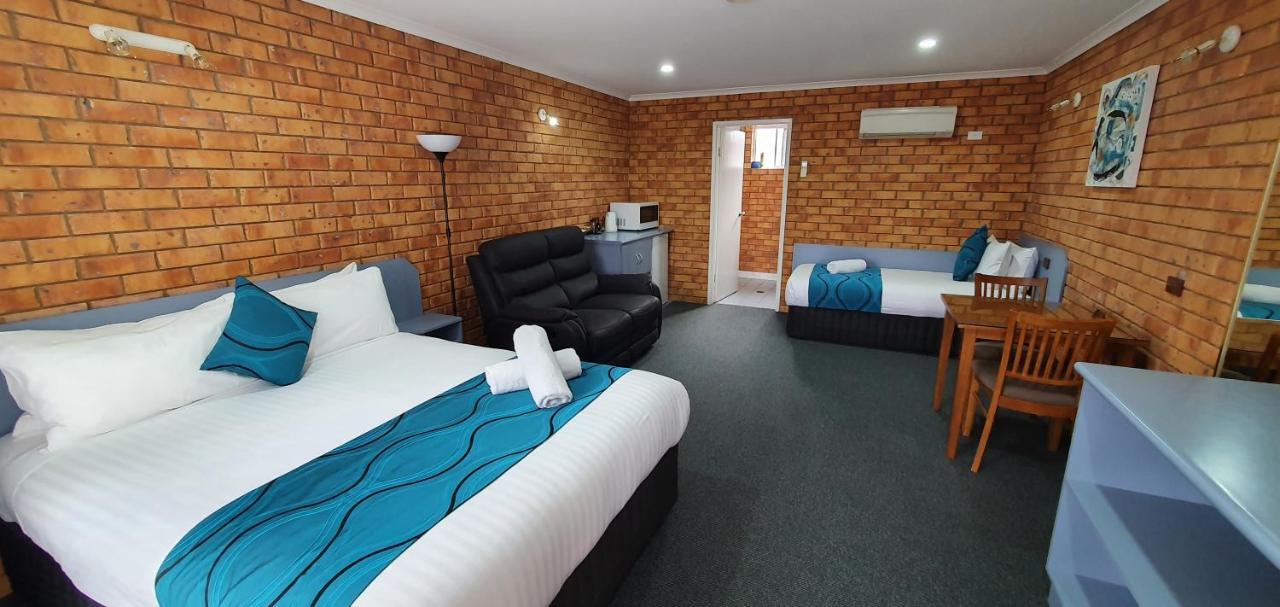 Centrepoint Motel Deniliquin Exterior foto