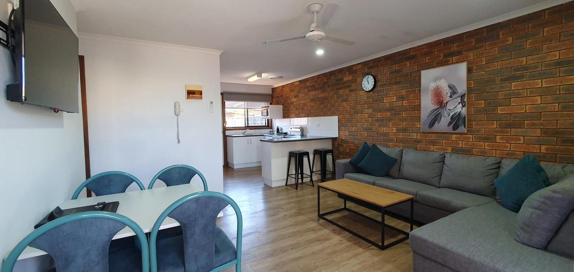 Centrepoint Motel Deniliquin Exterior foto